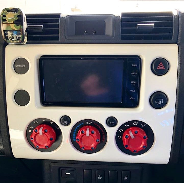 FJクルーザー AJT Design エアコンノブ　美品 Climate Knobs (FJ Cruiser) - BLACK – AJT DESIGN
