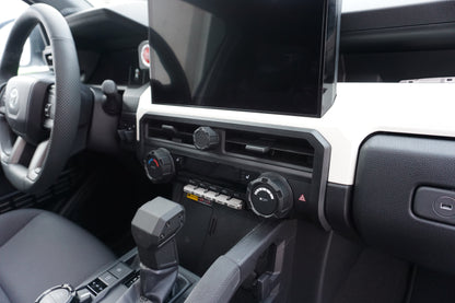 VENT TRIM 1 PC CENTER (2024+ TACOMA / 2025+ 4RUNNER) - BLACK